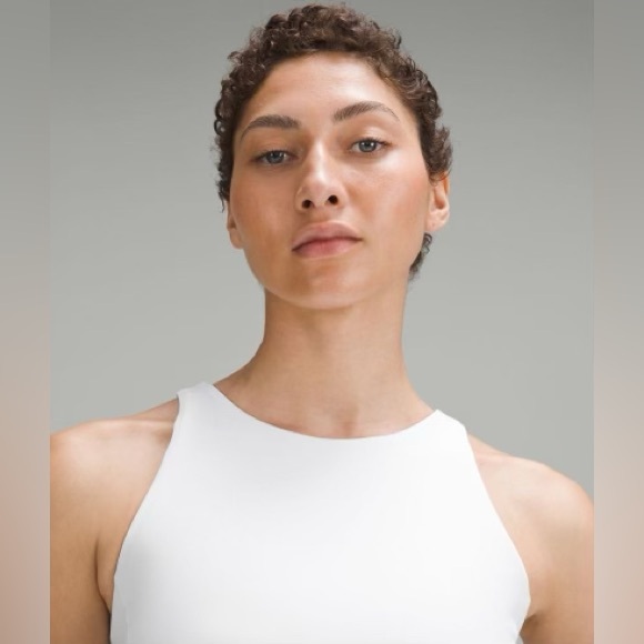 NEW LULULEMON NECK HIGH TANK TOP!! - Picture 9 of 12
